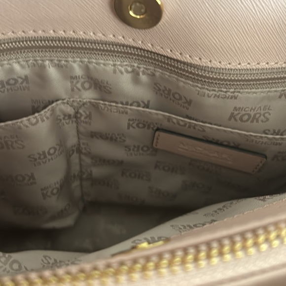 MK Michael Kors Florence Ballet Pink Medium Leather Satchel - Picture 5 of 15